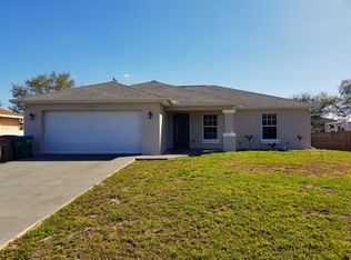 1906 NE 18th Ter, Cape Coral, FL 33909