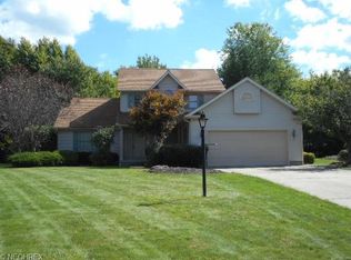 2128 Celestial Dr NE, Warren, OH 44484