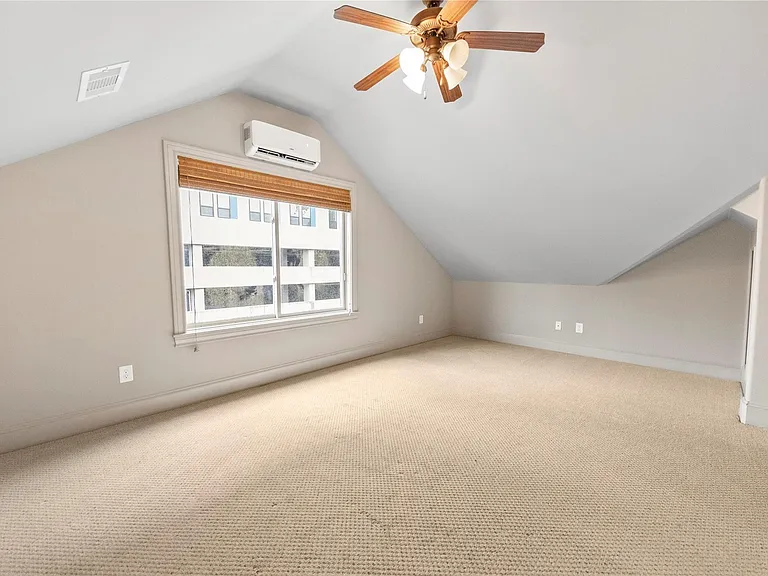 4317 Stanford St — Photo 29