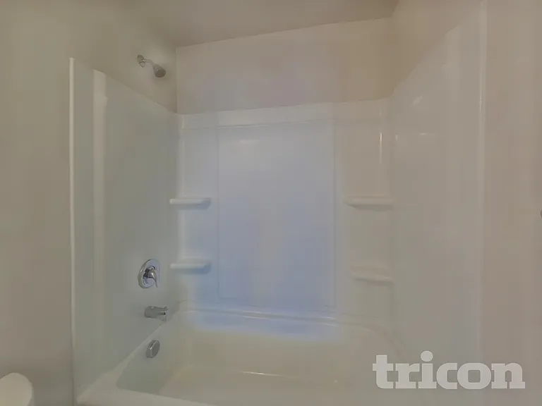 507 Dayspring Dr — Photo 16