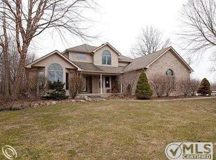 19500 Merriman Rd, Romulus, MI 48174