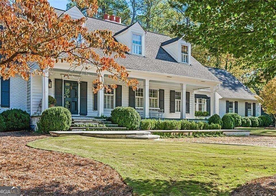1st image of 521 Heyward Cir NW