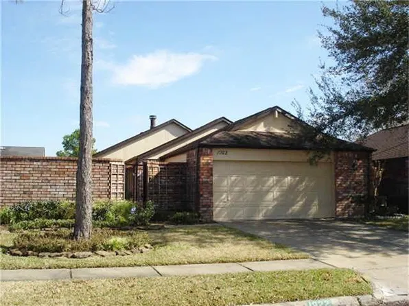 1922 Chattaroy Pl, Sugar Land, TX 77478