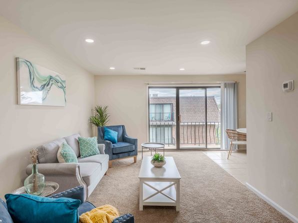 1275 Saint George Ave #75-6C