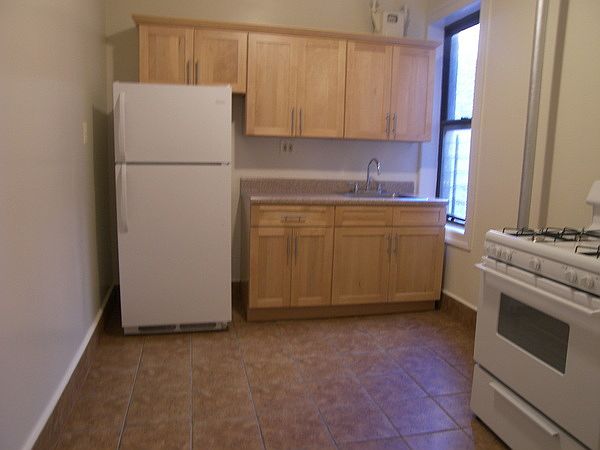 1st image of 2741 Sedgwick Ave APT 4F