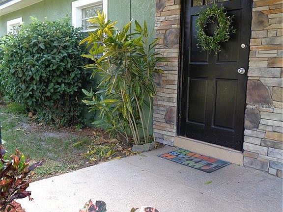3rd image of 2120 Summerlin Ave