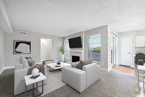Eastbank Apartments Photo 1
