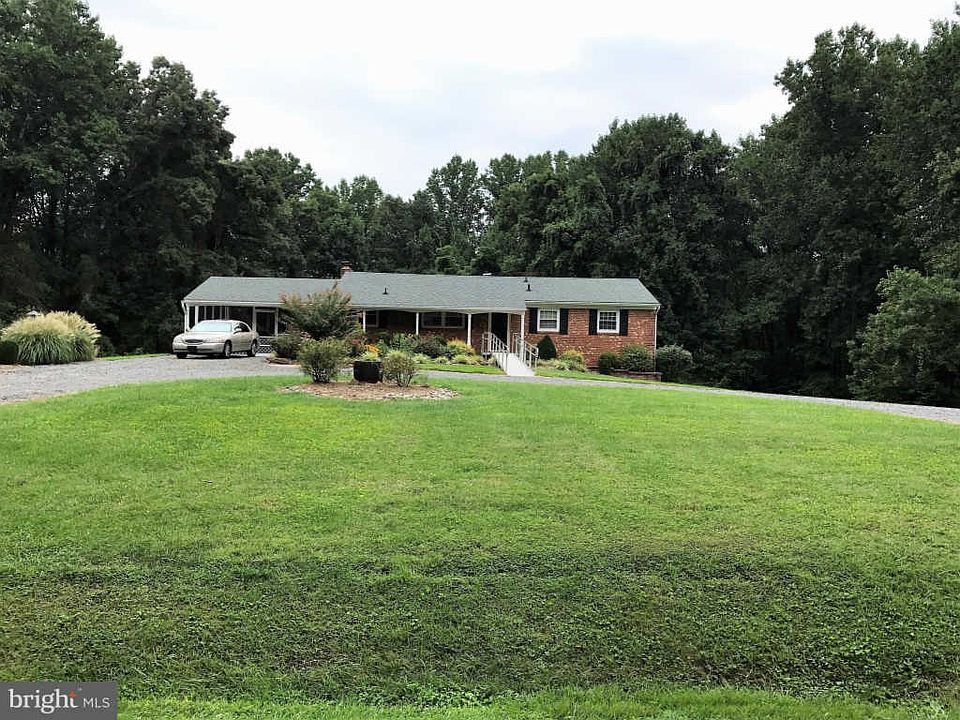 2nd image of 8650 Sinclair Mill Rd
