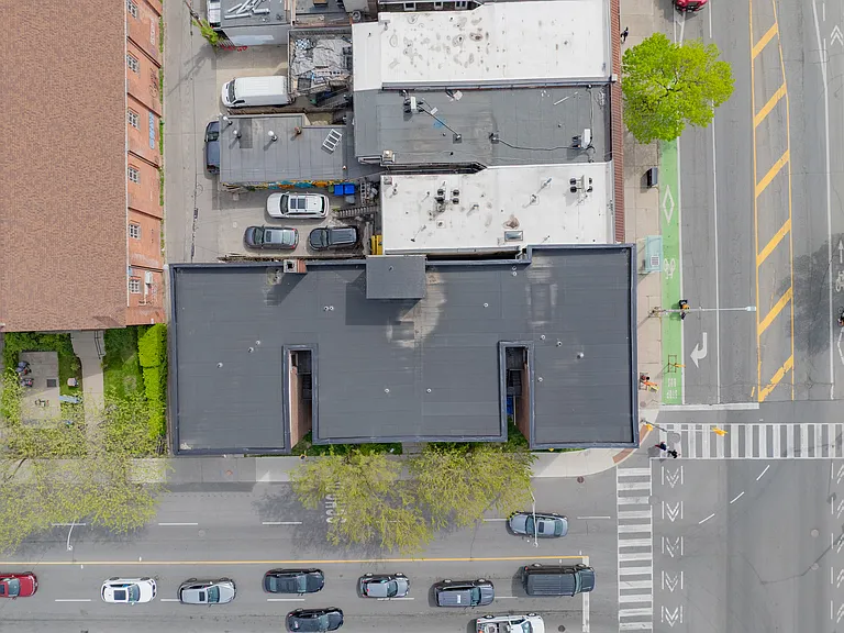 5 Donlands Ave — Photo 5