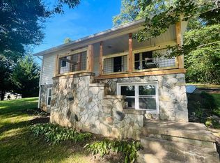 7 Olivewood Dr, Asheville, NC 28805