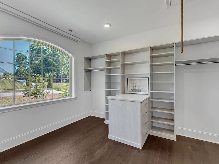 7304 Hasentree Club Dr — Photo 57