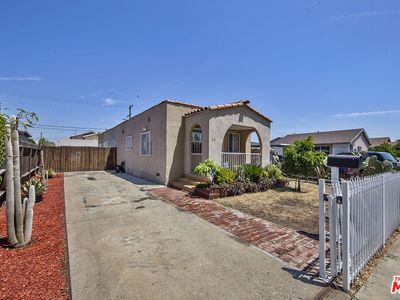231 E 109th St, Los Angeles, CA, 90061