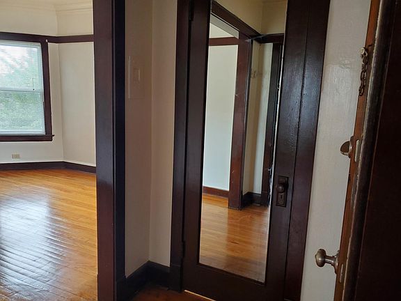 5th image of 5908 W Superior St #2