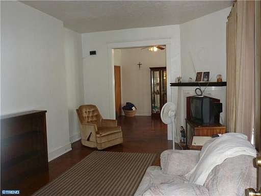 2nd image of 7025 Torresdale Ave