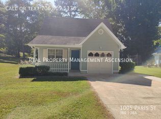 1005 Paris St, Chickamauga, GA 30707