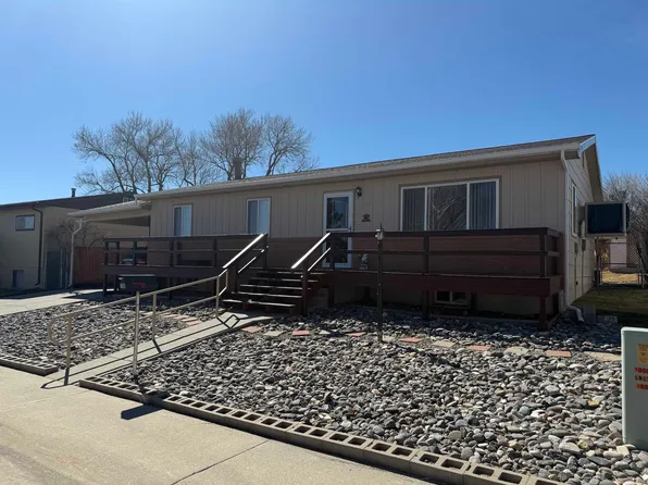108 Susan Kay Ave, Thermopolis, WY 82443