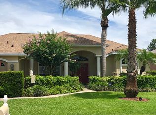 1632 Glen Oak Ln, Lutz, FL 33549