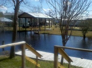 38 Daily Ln, Freeport, FL 32439