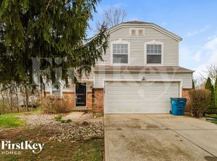 27 Amelia Park Dr, Amelia, OH 45102