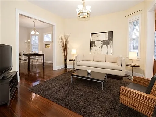 21 Annabel St #1 — Photo 5