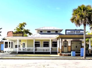 102 Copeland Ave S, Everglades City, FL 34139