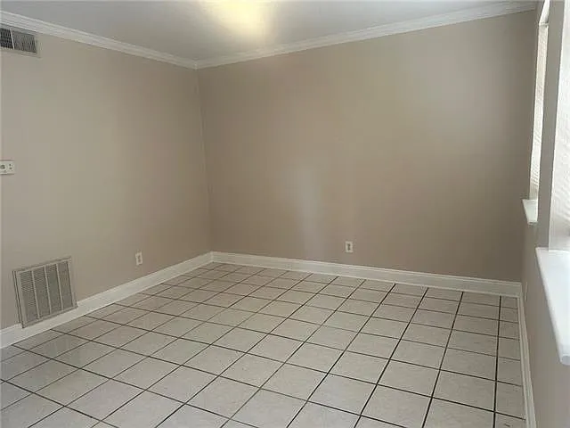 2 bed, 1.5 bath, 1139 sqft, $1,400 — Photo 4