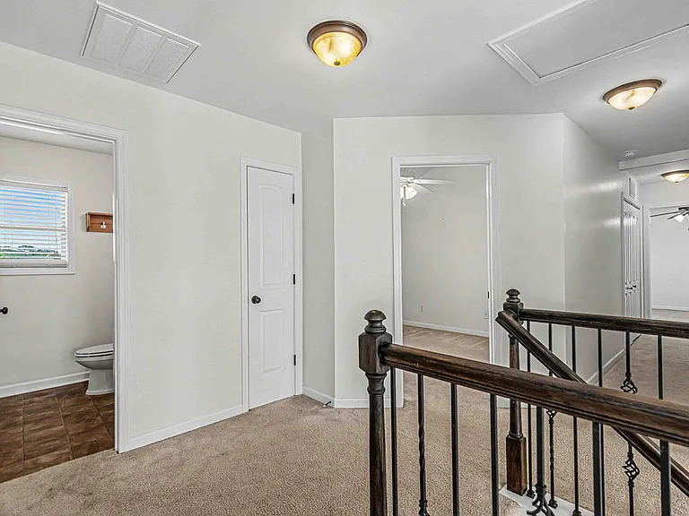 123 Saw Grass Dr — Photo 30