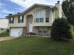 2116 Blossom Ln, Arnold, MO 63010