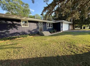 6012 Montague Rd, Rockford, IL 61102