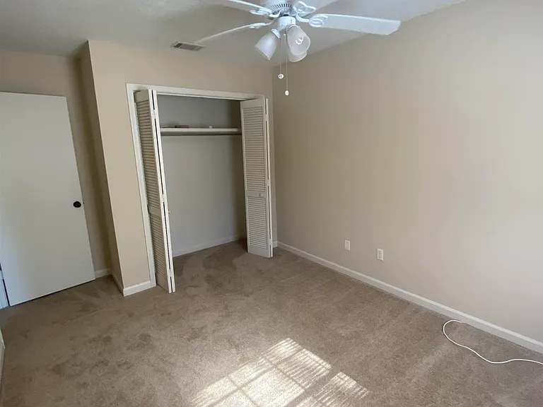 3701 Donovan Dr #B — Photo 29