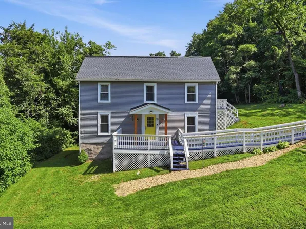 223 Andrew Chapel Rd, Stafford, VA 22554