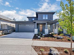 60117 SE Ruby Peak Loop, Bend, OR 97702
