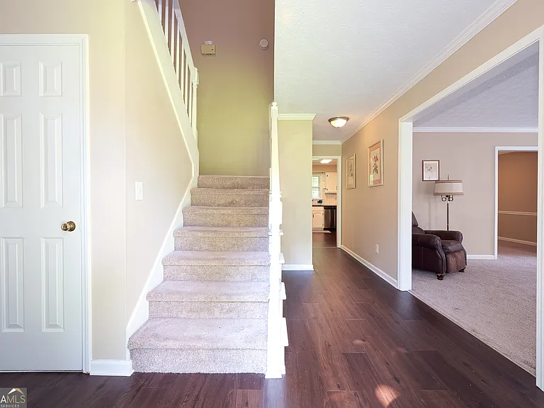 26 Flint Ridge Dr SE — Photo 2
