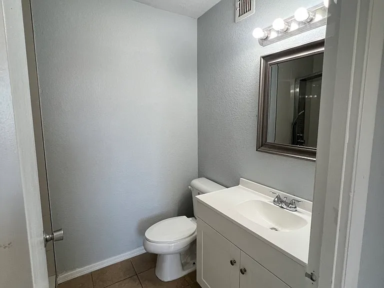 4745 W Northern Ave — Photo 14
