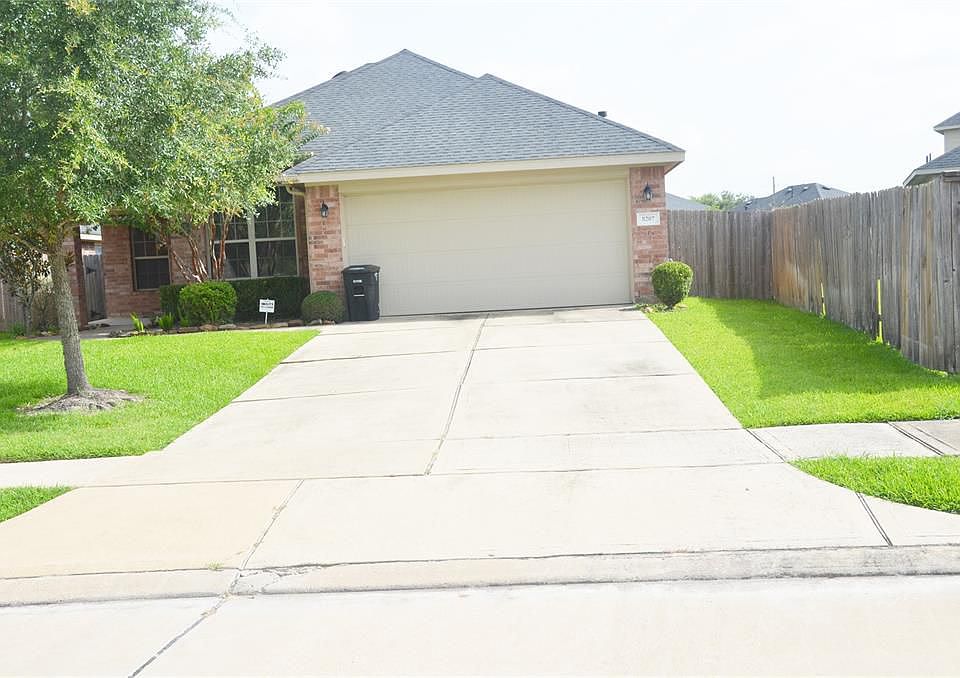 1st image of 8207 Dusty Canyon Ln