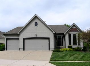 12908 Broadmoor St, Overland Park, KS 66212