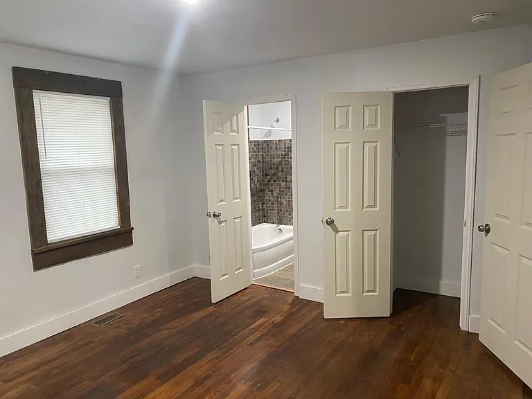 4 Averill St — Photo 4
