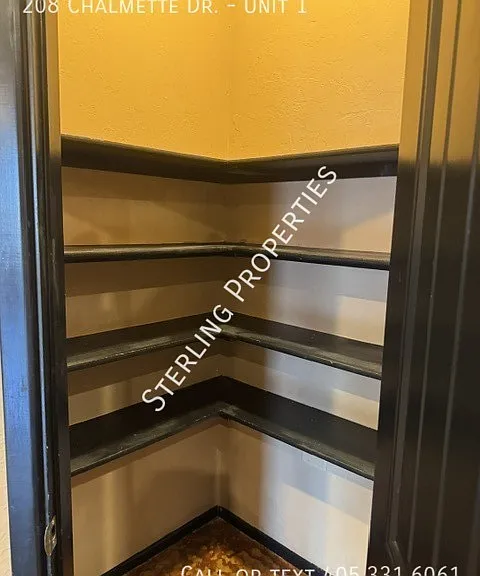 208 Chalmette Dr #1 — Photo 10