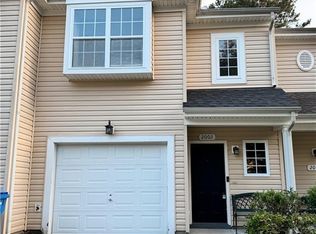 2002 Paramont Ave, Chesapeake, VA 23320