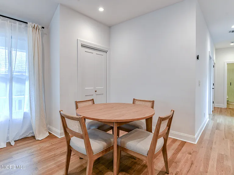 22 Atlantic Ave — Photo 10