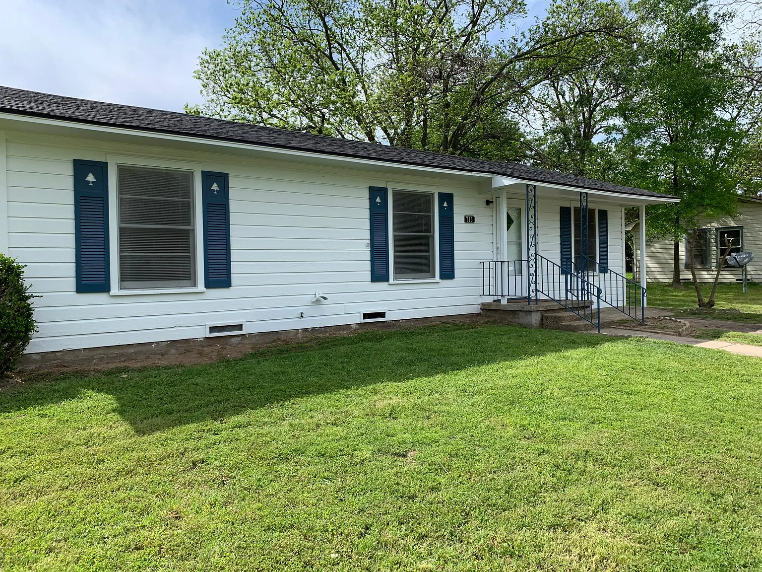 715 Jeanell St — Photo 1