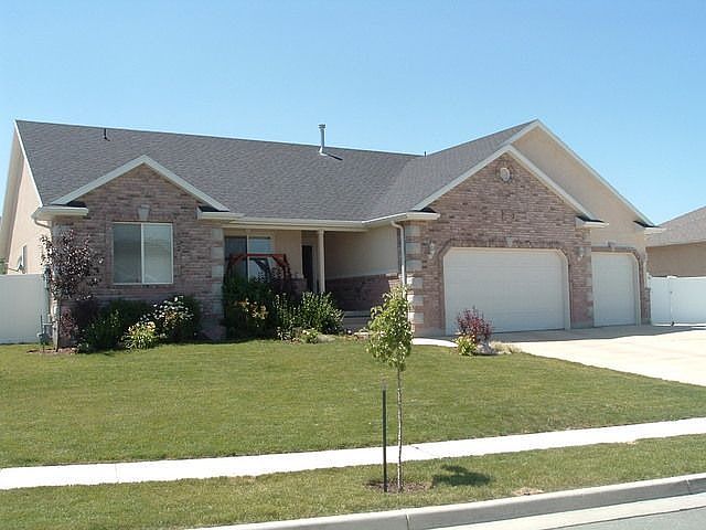1st image of 9754 S Sand Wood Dr