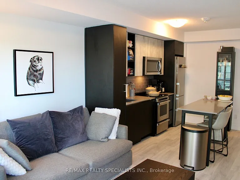 251 Manitoba St #809 — Photo 5