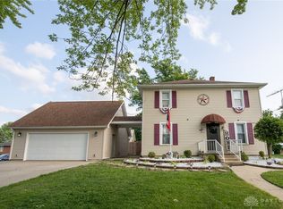 118 E Main St, Russia, OH 45363