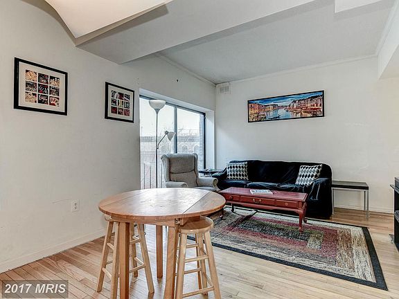 2nd image of 1812 Vernon St NW APT 34