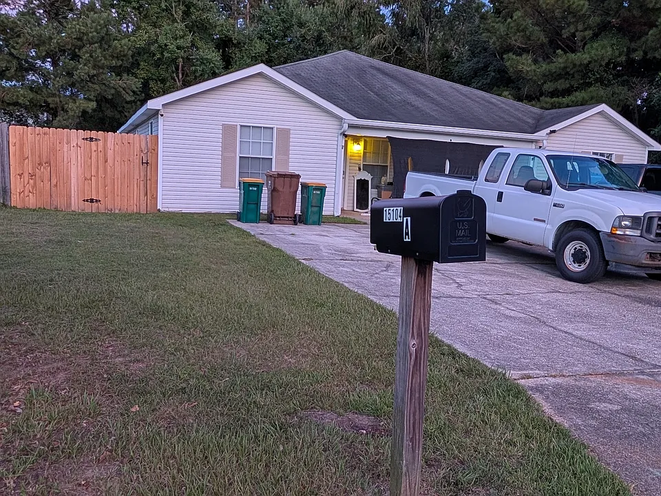 15104 Janus Rd