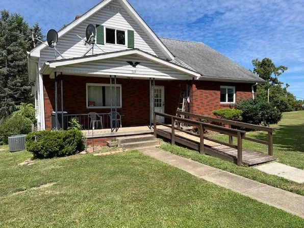 369 Lindsay Lane, Moundsville, WV 26041