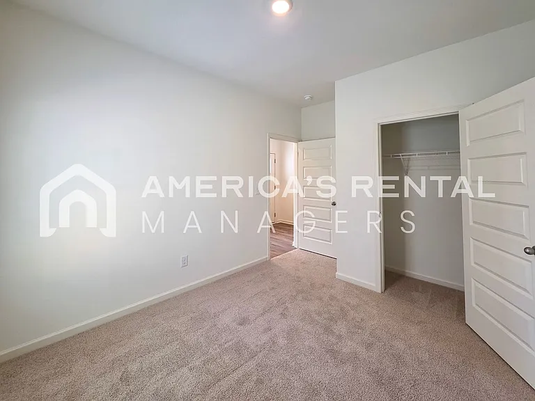 318 Ashland Dr SW — Photo 17