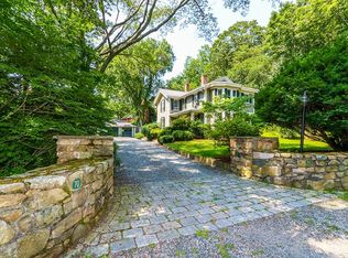 70 Haven St, Dedham, MA 02026