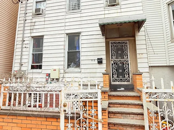 5117 34th Street, Long Island City, NY 11101